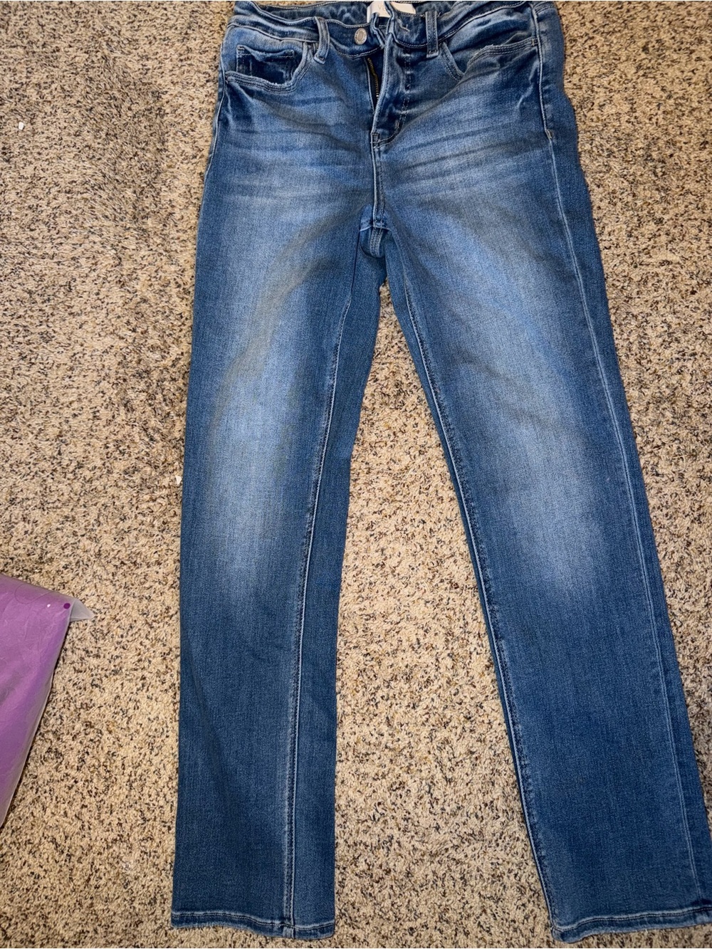 Women’s Straight-Leg Jeans in Medium Blue